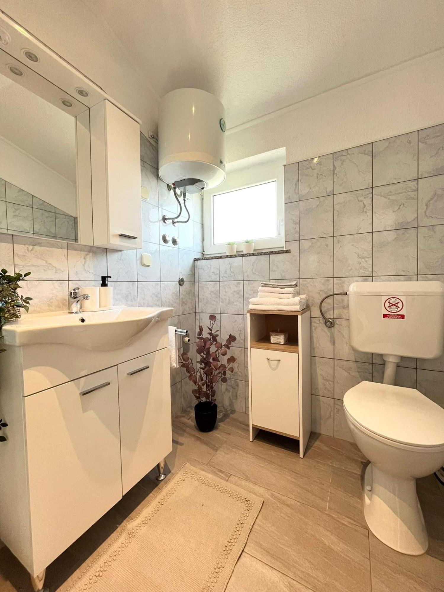 Apartments Contessa Novigrad Istria Exterior foto